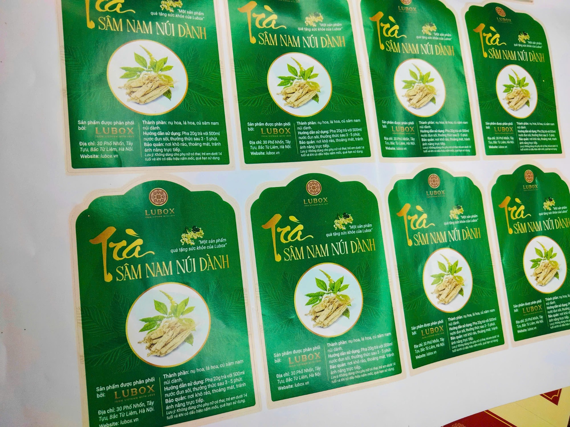 tem-nhan-thiet-ke-dep